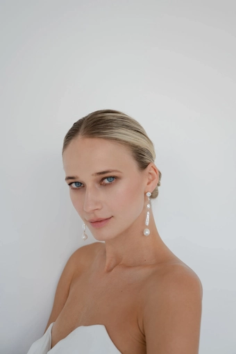 Jenny Yoo J2231 Esme Pearl Statement Earring #2 vertical thumbnail