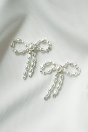 Jenny Yoo J2240 Suki Pearl Bow Earring #1 vertical thumbnail