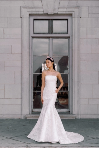 Sareh Nouri Janan $4 frontface vertical thumbnail