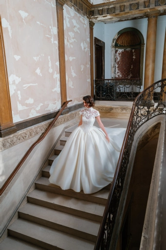 Sareh Nouri Layla $3 frontface vertical thumbnail