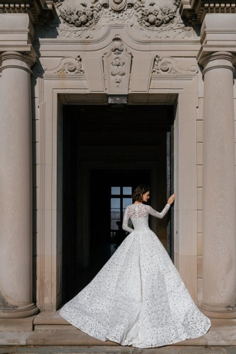 Sareh Nouri Mahsa $10 default backface vertical thumbnail