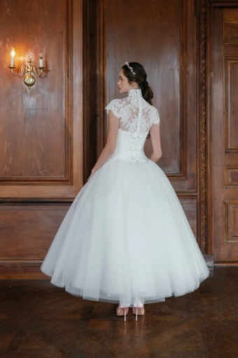 Sareh Nouri Neda $11 backface vertical thumbnail