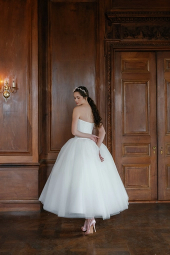 Sareh Nouri Neda $10 default backface vertical thumbnail