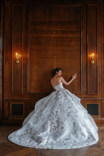 Sareh Nouri Shirzan $6 default backface vertical thumbnail