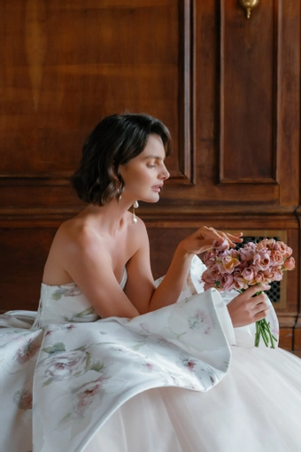 Sareh Nouri Shirzan $12 frontface vertical cropped thumbnail