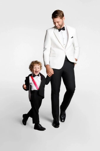 Larr Brio Calypso Suits #14 frontface vertical thumbnail