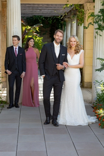 Larr Brio Dawson Suits #19 frontface vertical thumbnail