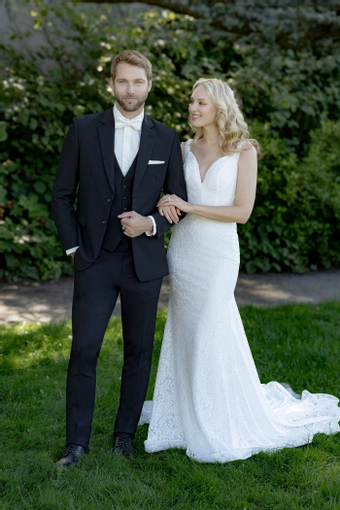 Larr Brio Dawson Suits #27 frontface vertical thumbnail