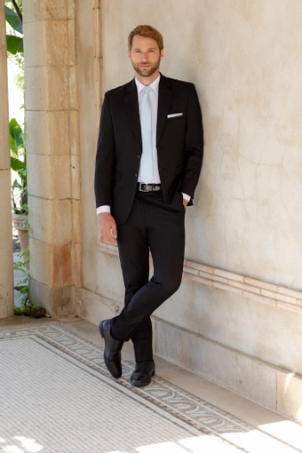 Larr Brio Dawson Suits #18 frontface vertical thumbnail