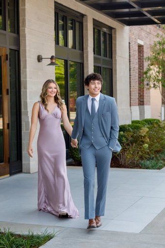 Larr Brio Metro Suits #3 frontface vertical thumbnail