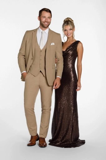 Larr Brio Metro Suits #53 frontface vertical thumbnail