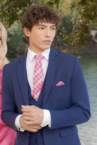 Larr Brio Metro Suits #107 frontface vertical cropped thumbnail