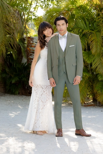 Larr Brio Metro Suits #22 frontface vertical thumbnail