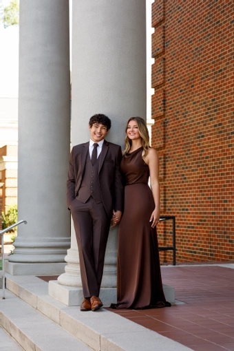 Larr Brio Metro Suits #70 frontface vertical thumbnail