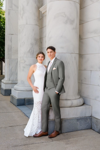 Larr Brio Metro Suits #9 frontface vertical thumbnail