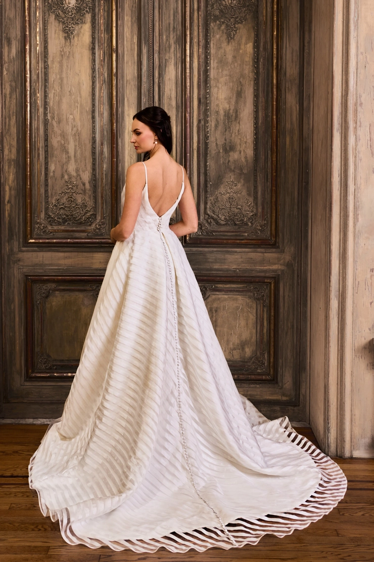 Kelly Faetanini Cecilia #1 backface vertical picture