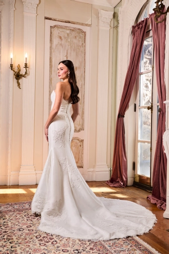 Kelly Faetanini #Elena #2 default backface vertical thumbnail