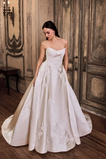 Kelly Faetanini #Veronica #1 frontface vertical thumbnail