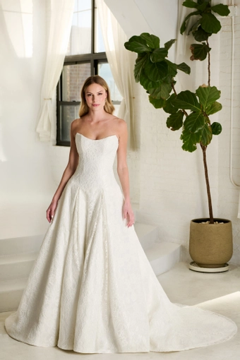 Liv Collection by Kelly Faetanini #Emily #0 default frontface vertical thumbnail