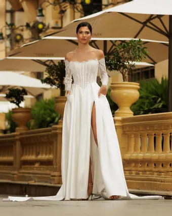 Lore Fashions 5WBY11 #2 frontface vertical thumbnail