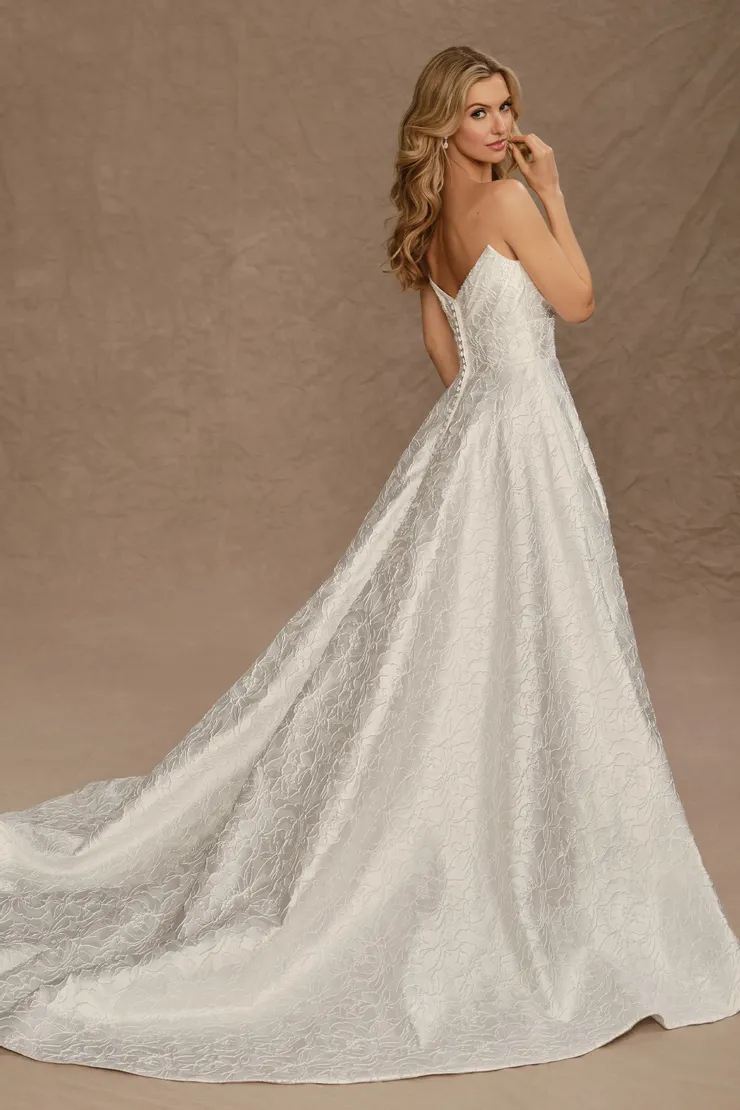 MT4018BD Lilia Marie #2 default Diamond White backface vertical picture