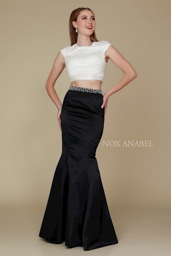 Nox Anabel 8227 #0 default frontface vertical thumbnail