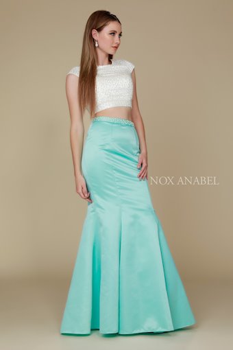Nox Anabel 8227 #3 vertical thumbnail