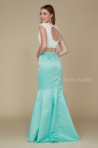 Nox Anabel 8227 #2 vertical thumbnail