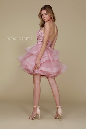 Nox Anabel A610 #6 vertical thumbnail