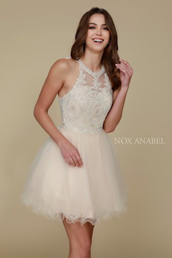 Nox Anabel B652 #13 vertical thumbnail