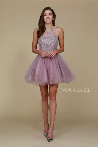 Nox Anabel B652 #3 vertical thumbnail