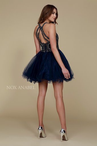 Nox Anabel B652 #2 vertical thumbnail