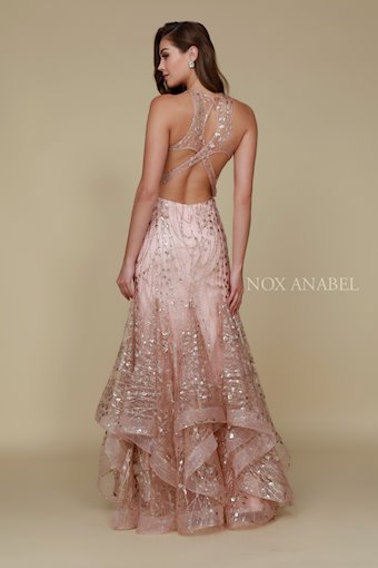 Nox Anabel T153 #3 vertical thumbnail