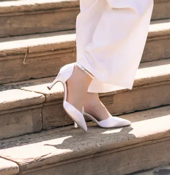 Perfect Bridal #Devon Wide Fit #4 vertical thumbnail