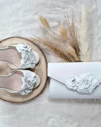 Perfect Bridal #Verona #3 vertical thumbnail