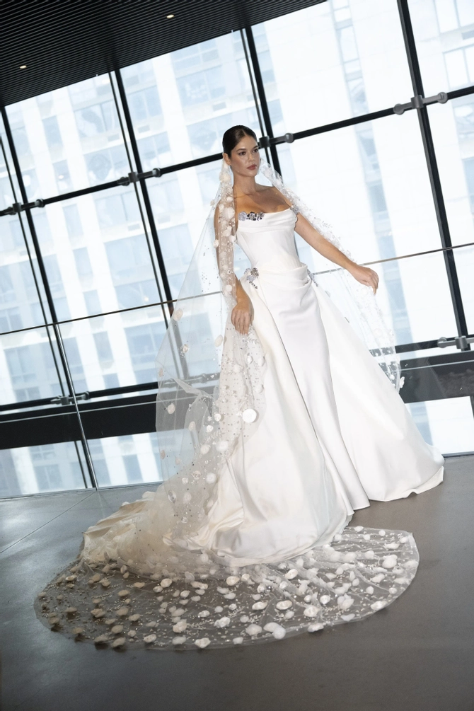 Nicole and Felicia Style #NF128 #3 frontface vertical thumbnail