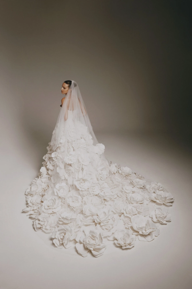 Nicole and Felicia Style #NF143LUXE #2 default backface vertical thumbnail