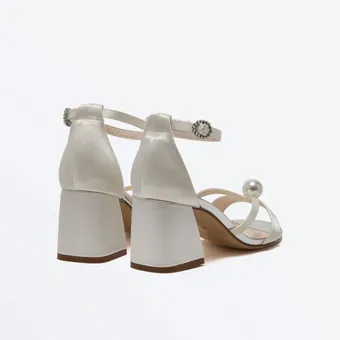 Rainbow Club #Eliza #2 vertical thumbnail