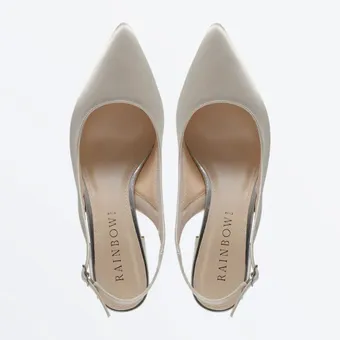 Rainbow Club #Hazel #2 vertical thumbnail