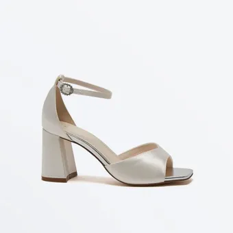 Rainbow Club #Solange Sandal #4 vertical thumbnail
