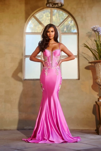 Starielle Style #STR64 #3 frontface vertical thumbnail