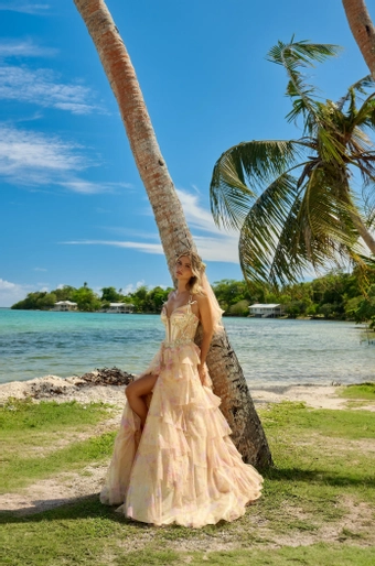 Starielle Style #STR88 #4 frontface vertical thumbnail