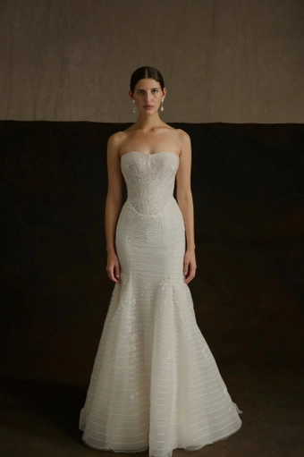 Enaura Sylvie #0 default frontface vertical thumbnail