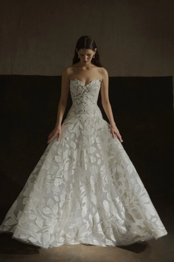 Enaura Verona #0 default frontface vertical thumbnail