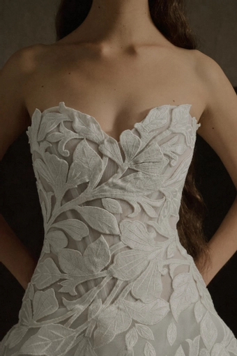 Enaura Verona #1 frontface vertical cropped thumbnail