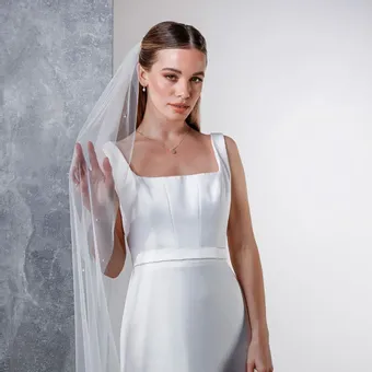 Rainbow Club #Starfire #1 vertical thumbnail