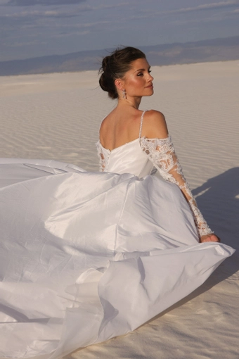 JH Bridal by Jimme Huang Style #Indie #4 default backface vertical cropped thumbnail