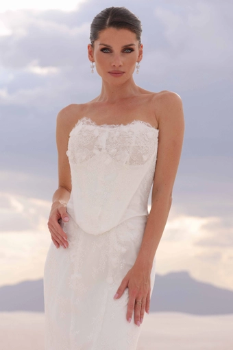 JH Bridal by Jimme Huang Style #Jemma #11 frontface vertical cropped thumbnail