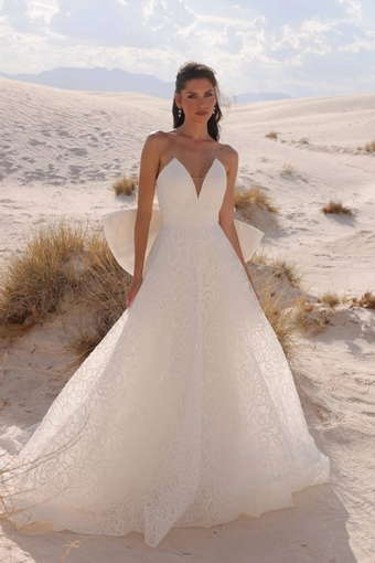 JH Bridal by Jimme Huang Style #Misaki #2 frontface vertical thumbnail