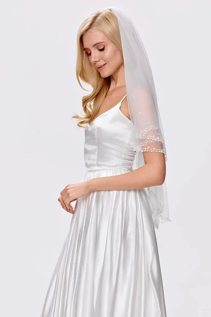Heirloom Bridal Colette Veil #1 vertical picture